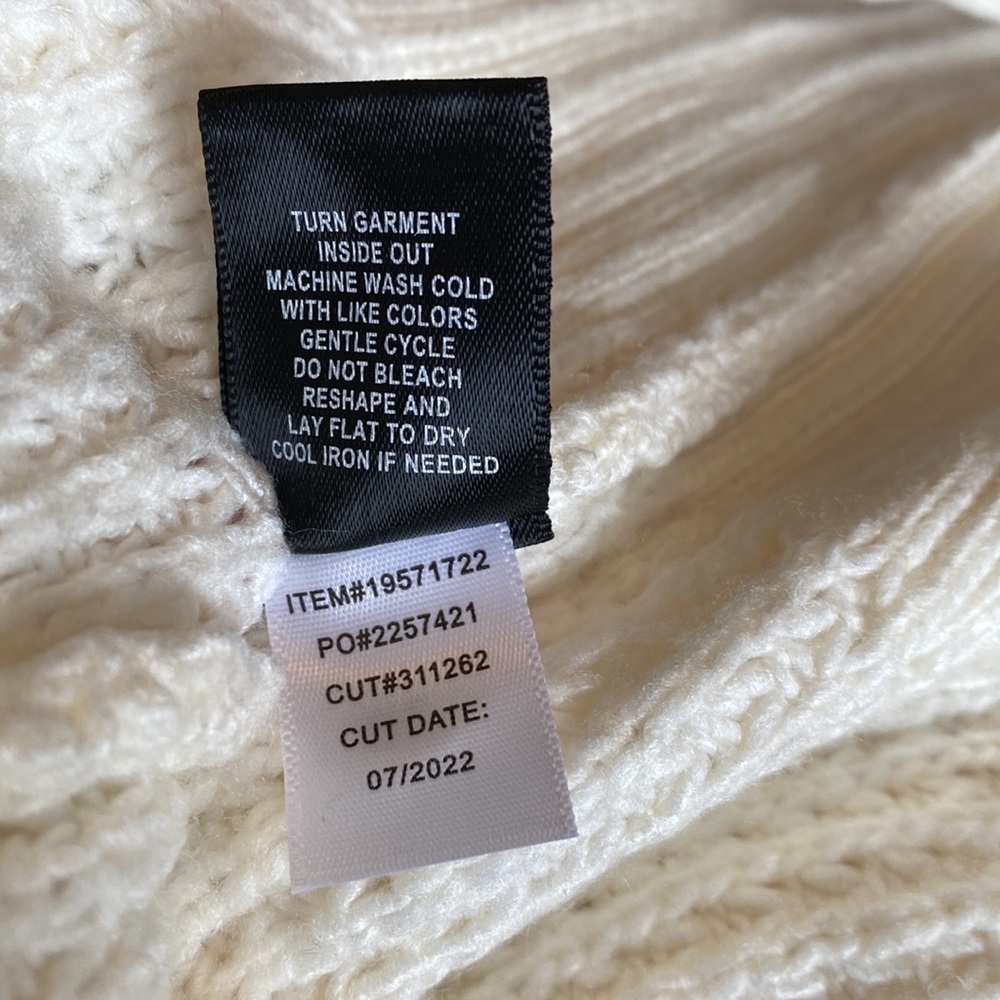 Torrid - Waffle Cardigan Sweater in Ivory - Picture 9 of 13